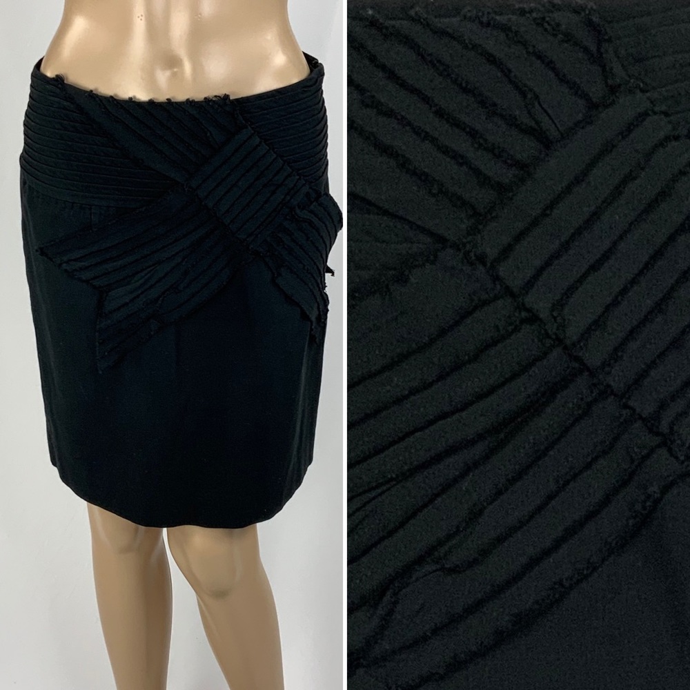 ANTHROPOLOGIE black skirt w raw edge bow trim